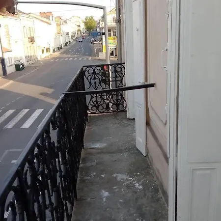 Charmant A Apartment