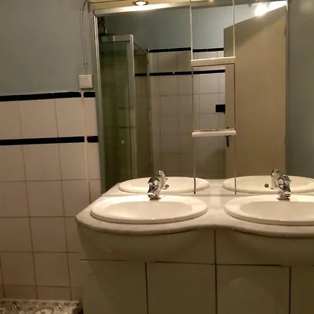 Charmant A Apartment *